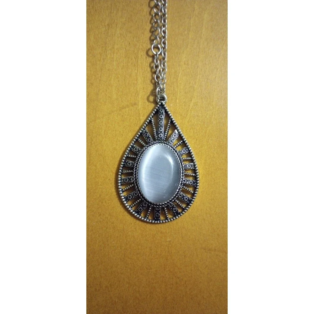 Nice Moonstone Vintage Style Silver-tone Pendant Only